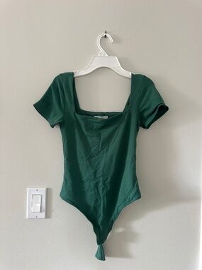 Aritzia bodysuit